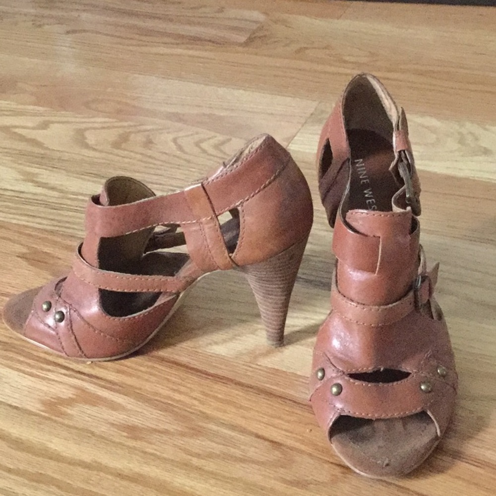 Nine West brown heels